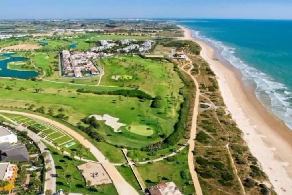 Galia Costa Ballena 0*,